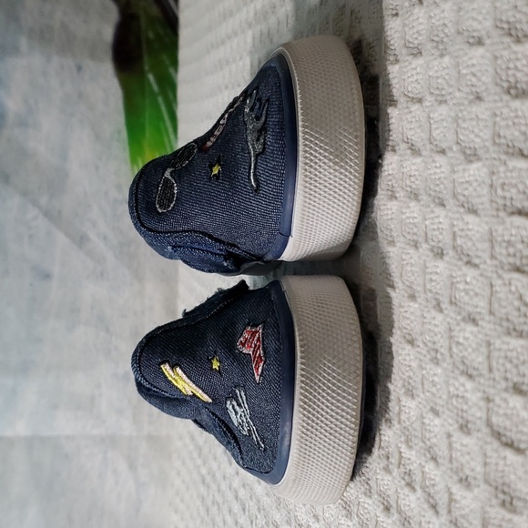 Place kids denim sneakers size 6 - Picture 3 of 9